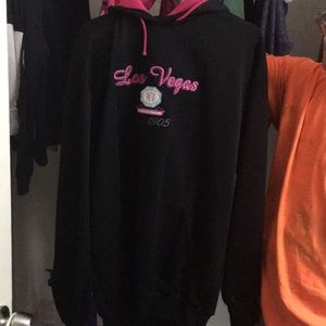 Sweatshirt with hoodie